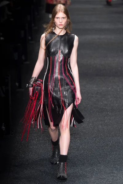 Look 6